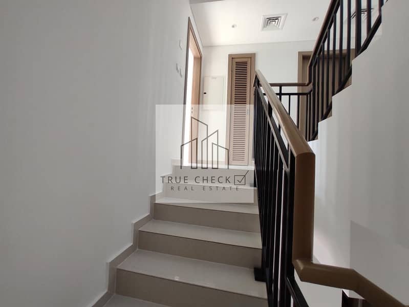 3 Bedroom with roof access | Vaastu complaint | Vacant - Image 26