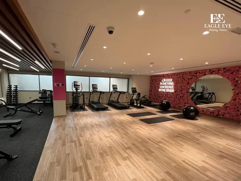 1BR Downtown Dubai - Burj Khalifa View - Near Dubai Mall - Weekly Stay - Eagle Eye Holiday Homes