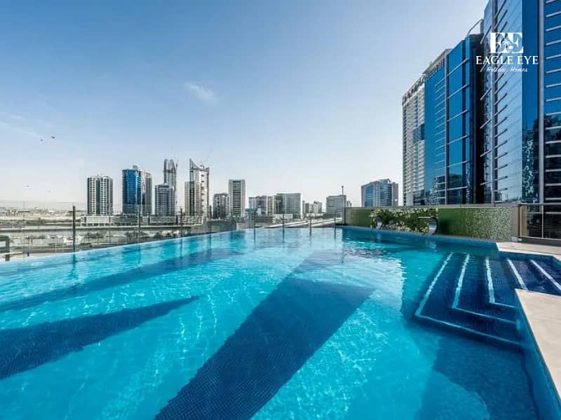 1BR Downtown Dubai - Burj Khalifa View - Near Dubai Mall - Weekly Stay - Eagle Eye Holiday Homes - Image 7