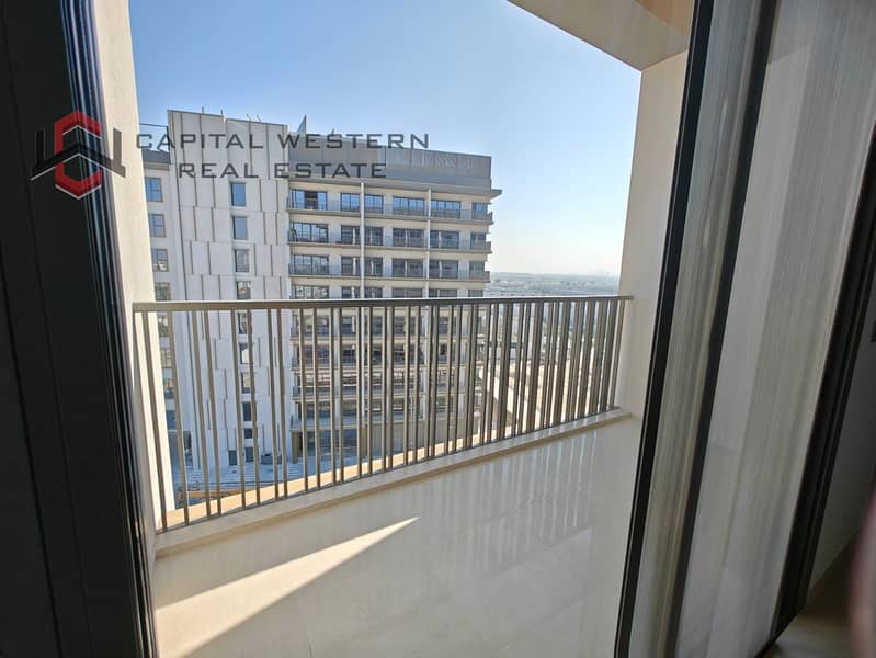 Vacant | Burj Khalifa View | Spacious Layout - Image 7