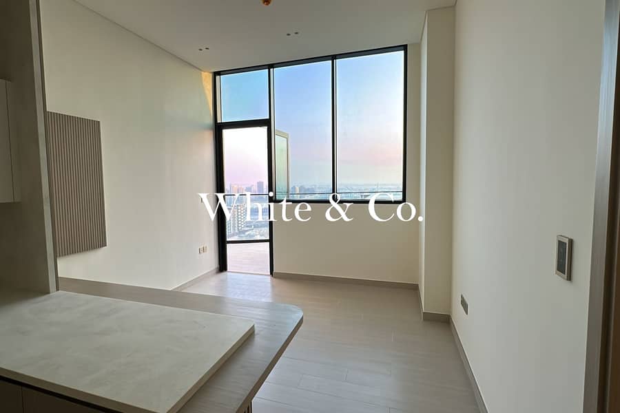 Brand New | Luxury Apartment | High floor