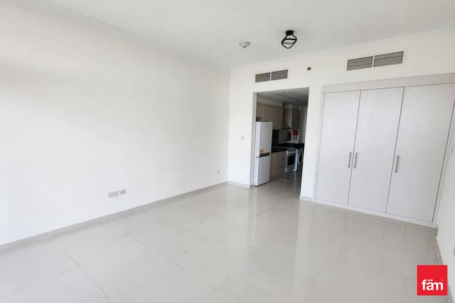 Possible Furnished | Golf View | Vacant And Ready