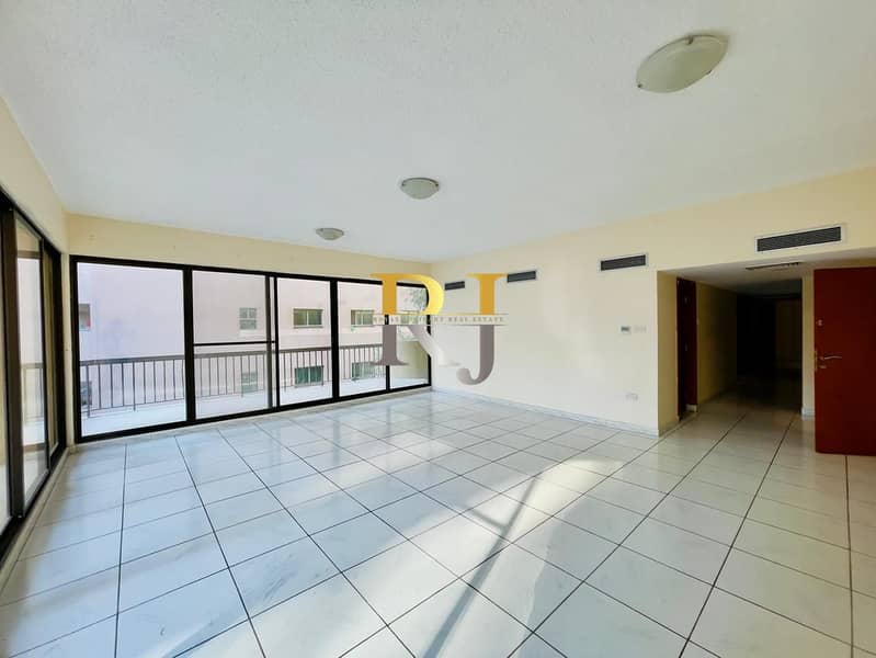 Spacious 3BHK in Golden Sands 1 | Prime Mankhool - Image 9