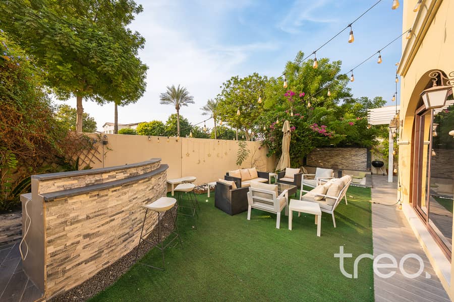 Exclusive | Prime Location | Large Plot