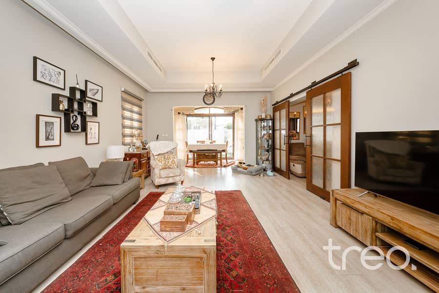 Exclusive | Prime Location | Large Plot - Image 6