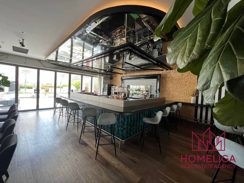 DUAL UNIT | BEACHFRONT HOTEL APARTMENTS | ATLANTIS - Image 11