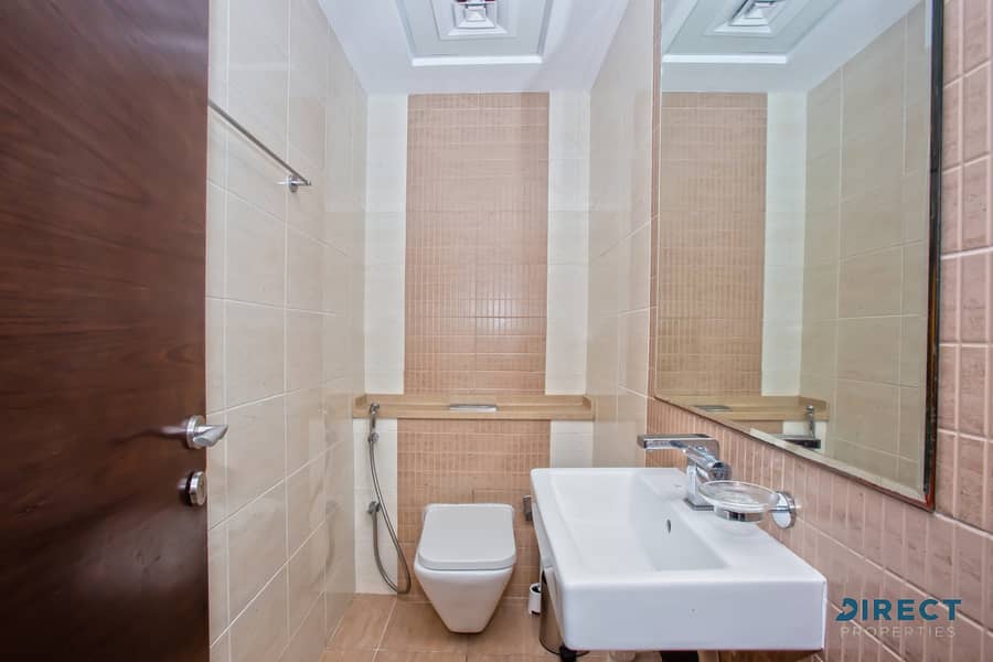 Sea Views | Furnished | Available 12th January - Image 16