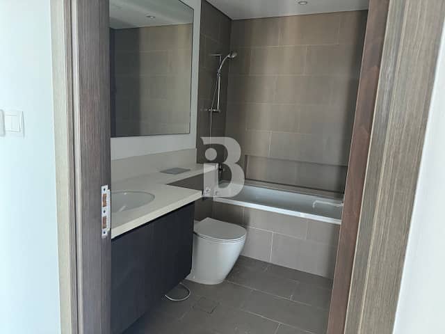 BEST VIEW|SPACIOUS|HIGH FLOOR|LUXURIOUS AMENITIES