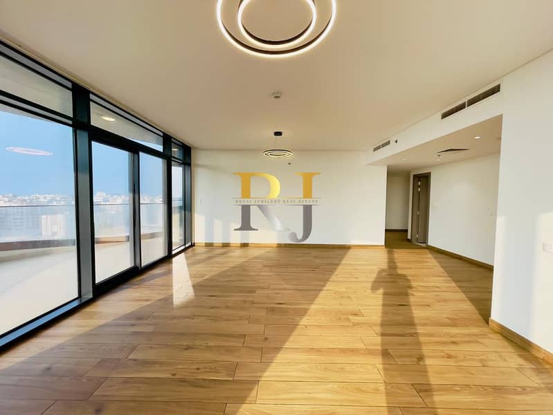 Beautiful 3BR In the Heart of Mankhool