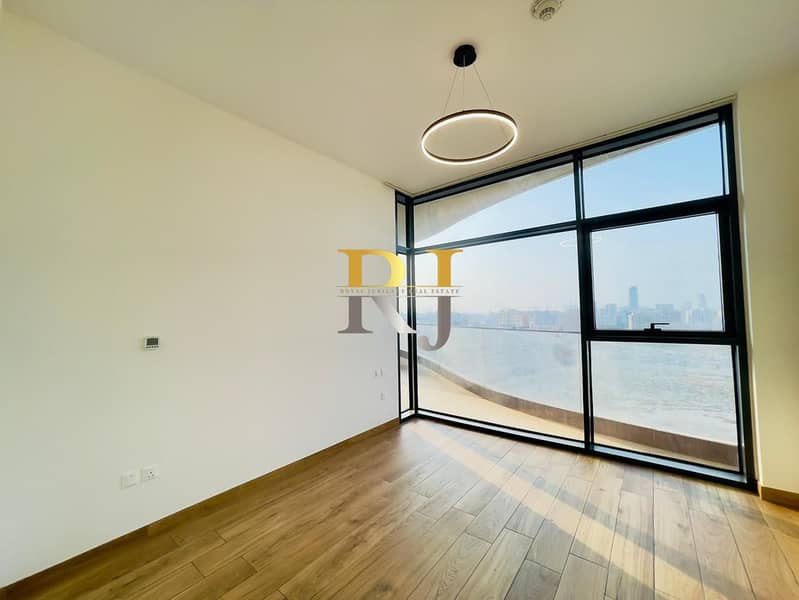 Beautiful 3BR In the Heart of Mankhool - Image 21