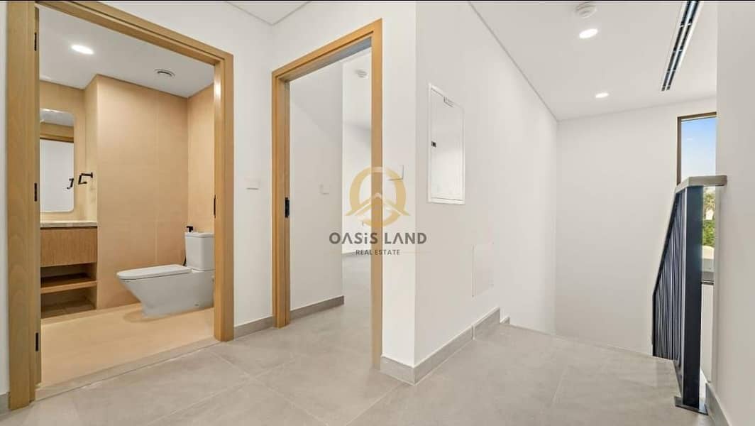 Spacious 3BR Villa | Single Row | Pool Facing | Open View