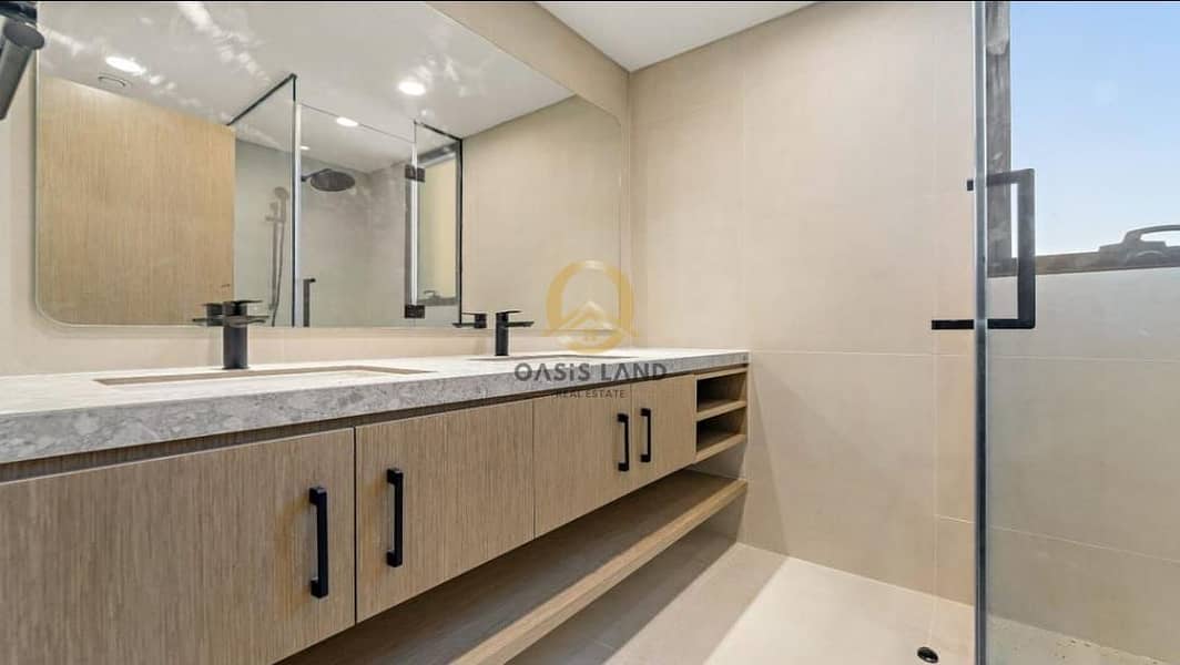 Spacious 3BR Villa | Single Row | Pool Facing | Open View - Image 11