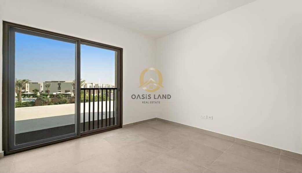 Spacious 3BR Villa | Single Row | Pool Facing | Open View - Image 15