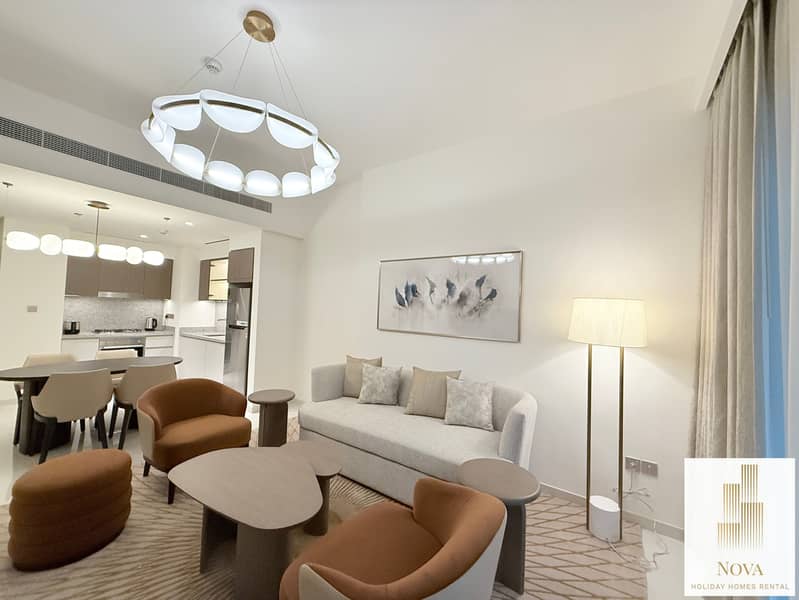 Bills Included! Serviced Stylish 1 BR Beachfront