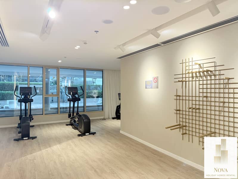 Bills Included! Serviced Stylish 1 BR Beachfront - Image 9