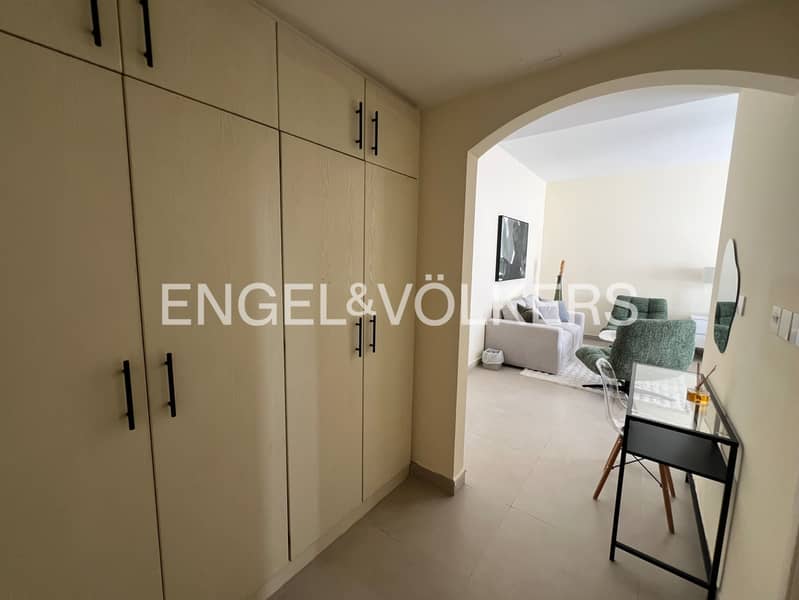 Lake View | Fully Furnished | Private Pool - Image 16