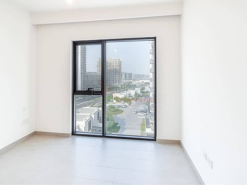 Stylish 1BHK | Beautiful City Views | Modern Finishes - Image 7