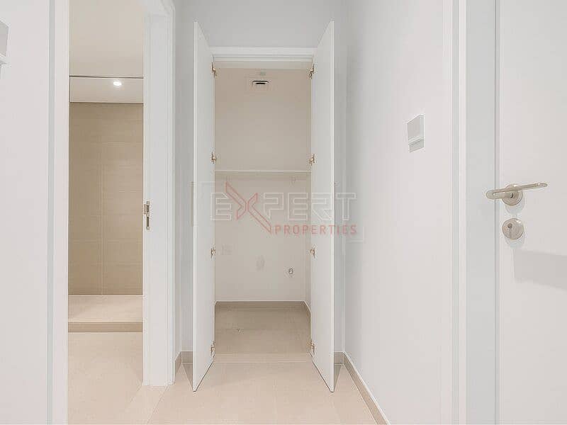 Stylish 1BHK | Beautiful City Views | Modern Finishes - Image 13