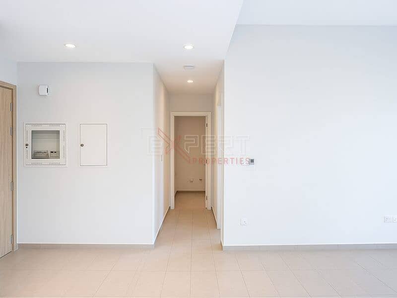 Stylish 1BHK | Beautiful City Views | Modern Finishes - Image 14