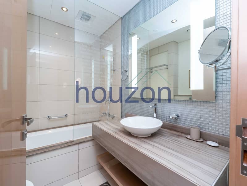 Luxurious 2BR | Canal View | Best Price | Vacant - Image 10