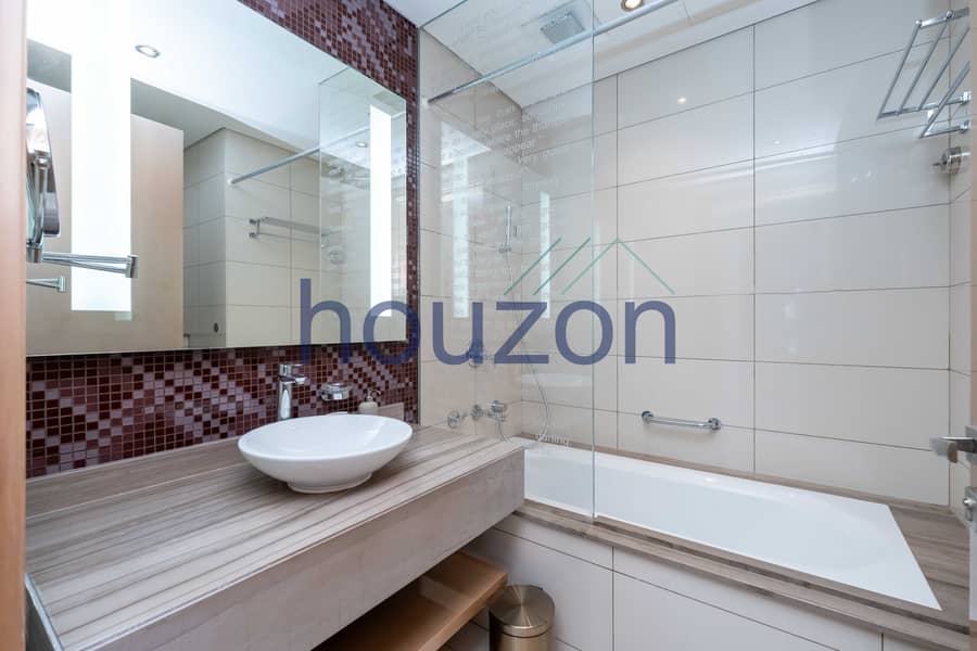 Luxurious 2BR | Canal View | Best Price | Vacant - Image 11