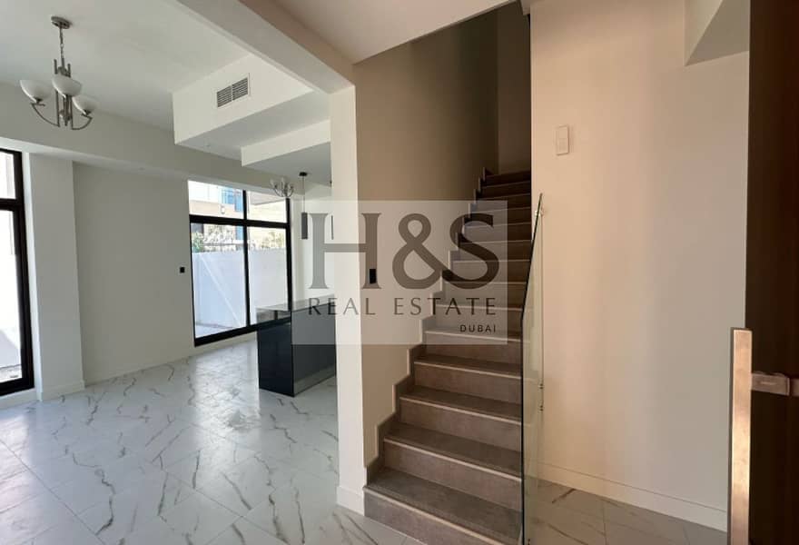 CORNER 4 BEDROOM ON PARK | BURJ AND SKYLINE VIEW - Image 6