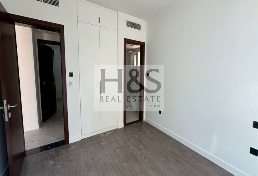 CORNER 4 BEDROOM ON PARK | BURJ AND SKYLINE VIEW - Image 8