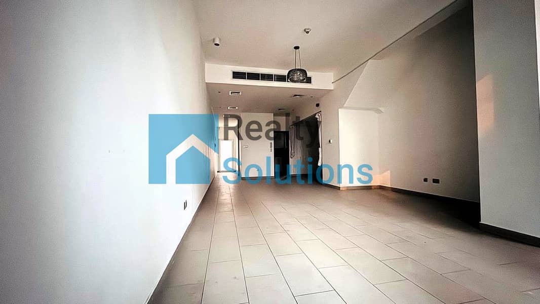 4Bedroom spacious | Ready To Movin | Well Maintained