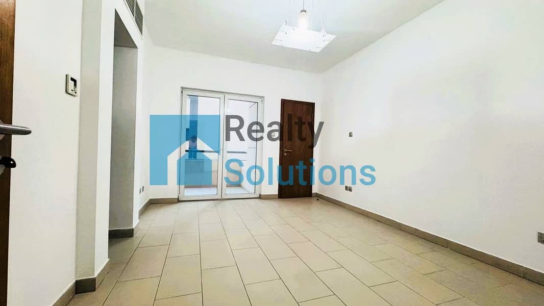 4Bedroom spacious | Ready To Movin | Well Maintained