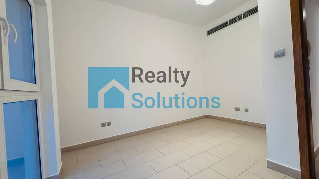 4Bedroom spacious | Ready To Movin | Well Maintained - Image 6