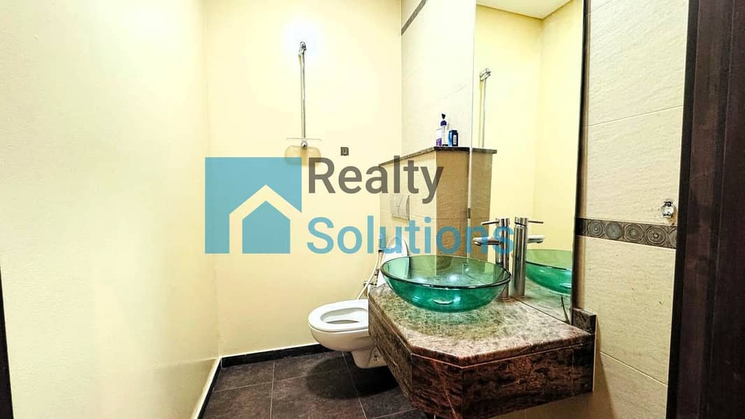 4Bedroom spacious | Ready To Movin | Well Maintained - Image 18