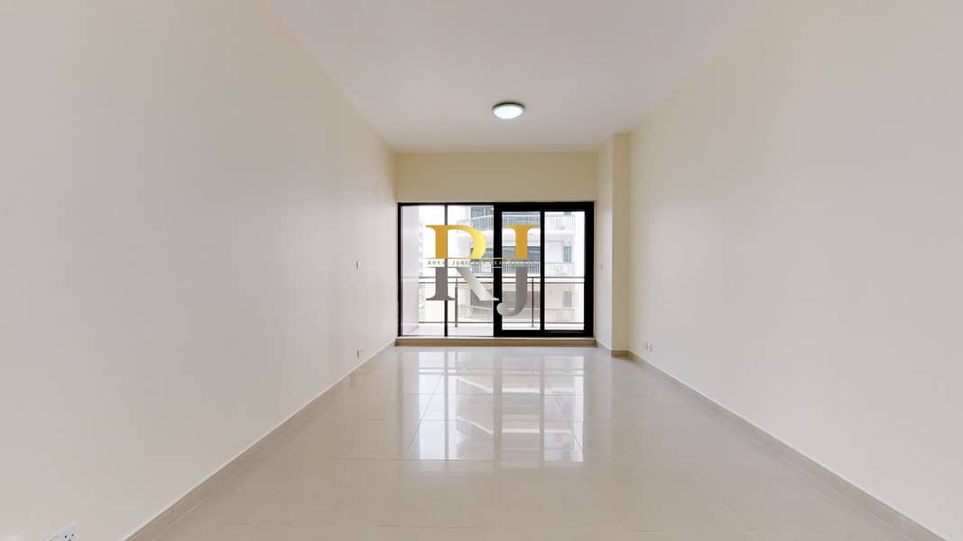 Elegant 4 BR Apt with Modern Amenities - Image 25