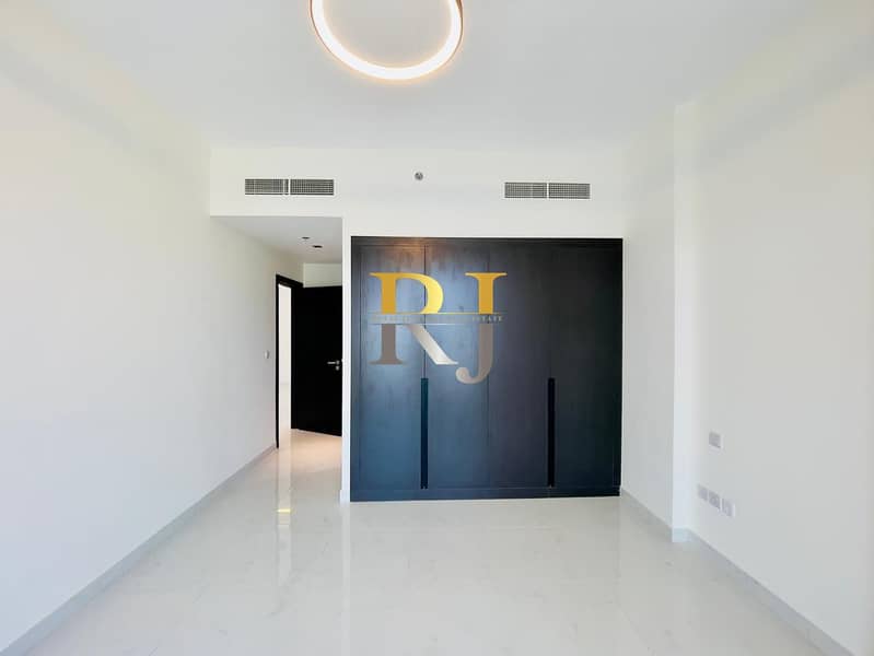 Luxury Living| Premium 1BR with All Amenities - Image 6