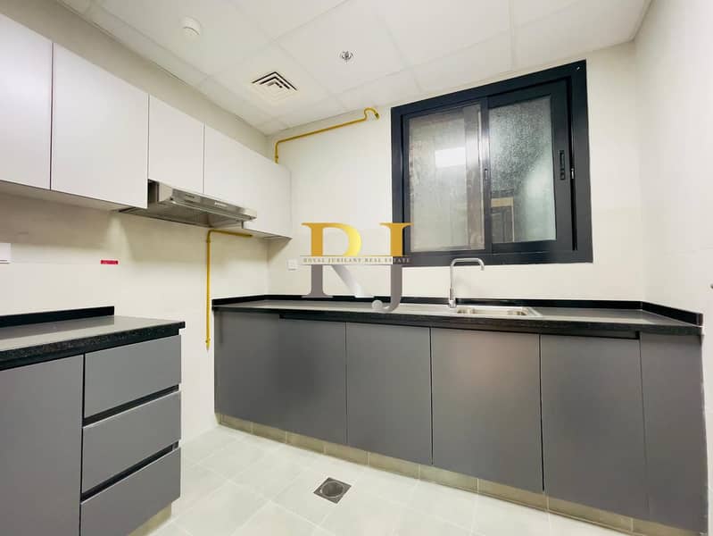 Luxury Living| Premium 1BR with All Amenities - Image 11