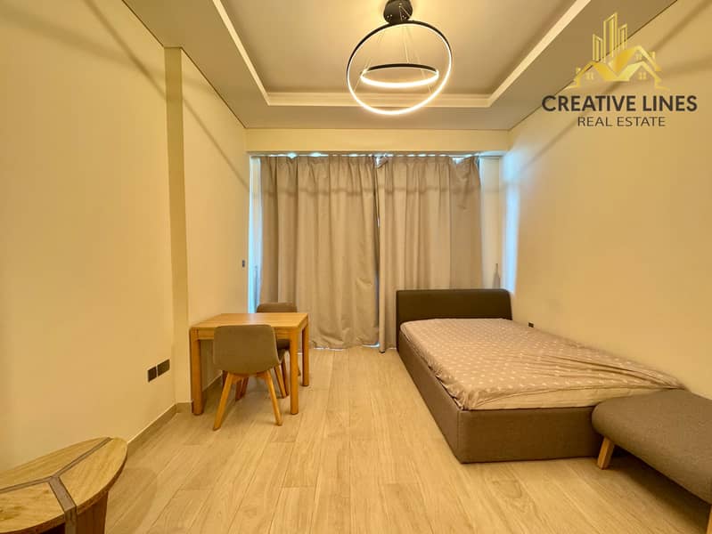 Furnished Studio | Skyline View | Vacant now