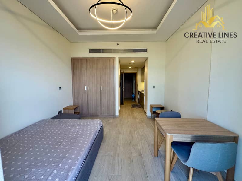 Furnished Studio | Skyline View | Vacant now