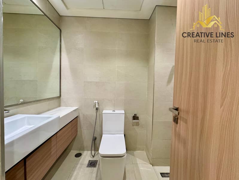 Furnished Studio | Skyline View | Vacant now - Image 11