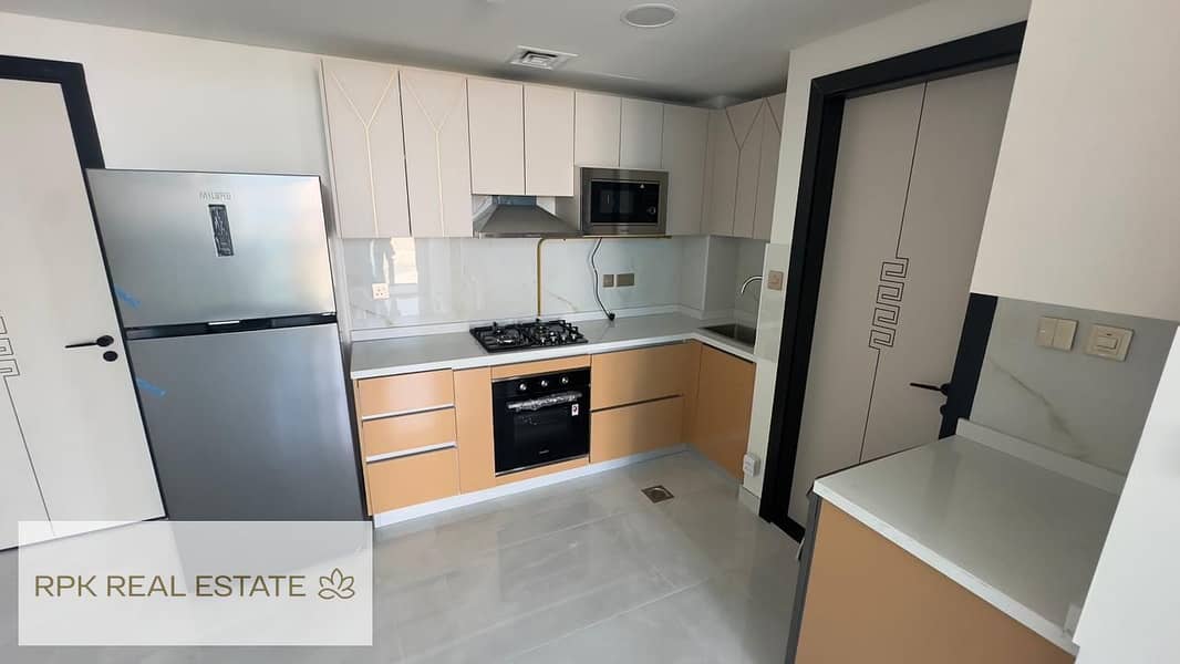 BRAND NEW | MODERN | PREMIUM LIVING