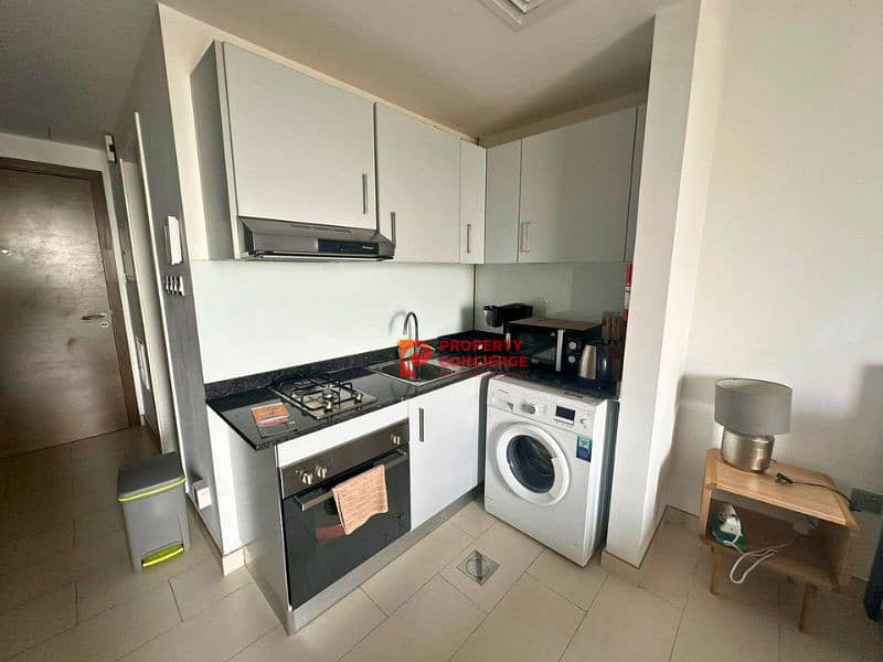 Chiller free| Fully Furnished| Biggest |Good ROI