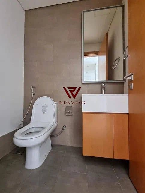 Prime Location 1BR |Luxury Space | Amazing Price