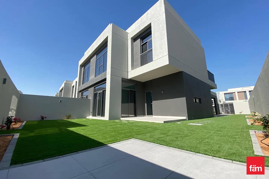 Middle Unit | Last Units Left | Vastu Compliant