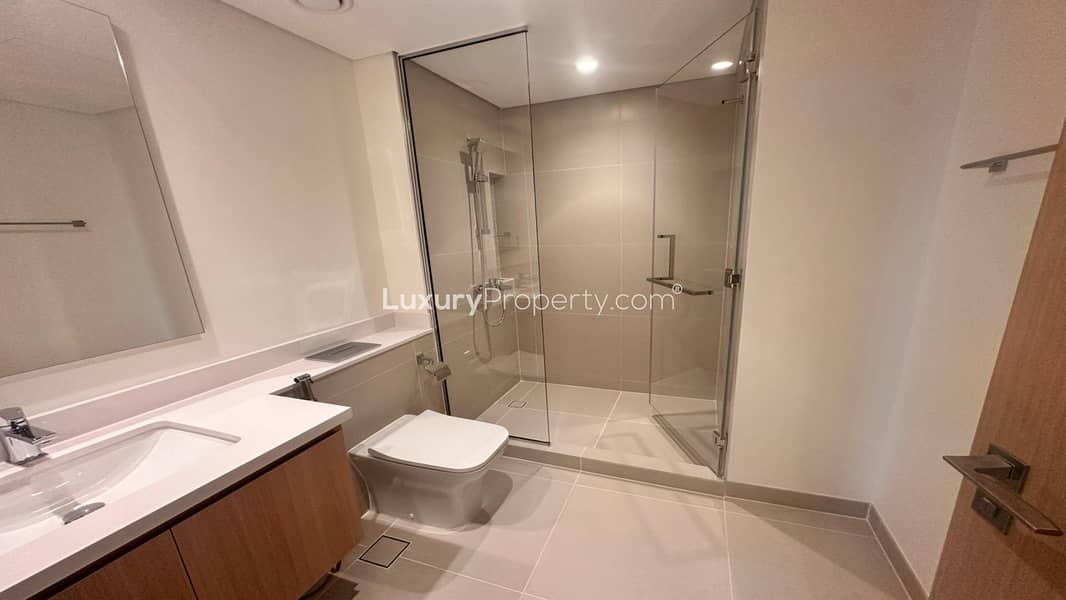 Just Handed Over | Water Front | Spacious - Image 11