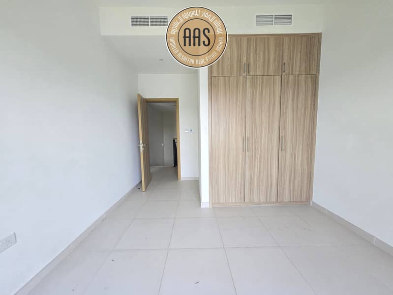 Family-Friendly 3BR + Maid Villa in Good Location | 160K - Image 12