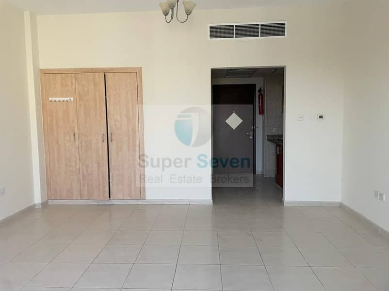 Studio || Balcony || EMR24 Emirates Cluster