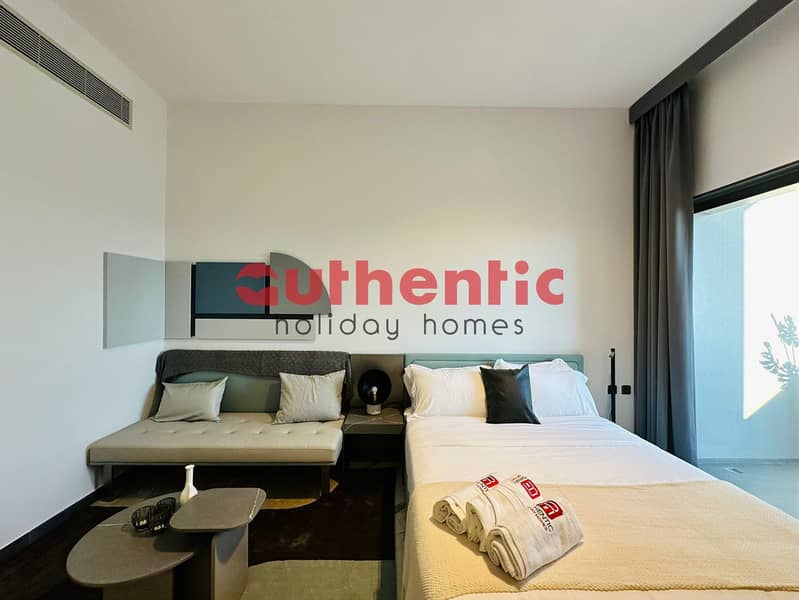 Brand New | Exclusive Sale | Community Views