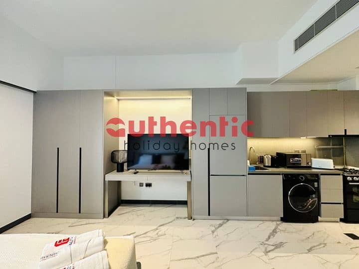 Brand New | Exclusive Sale | Community Views