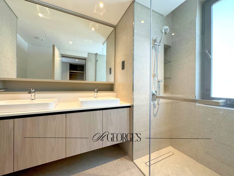 Vacant | Internal Plot | Closed Kitchen - Image 11