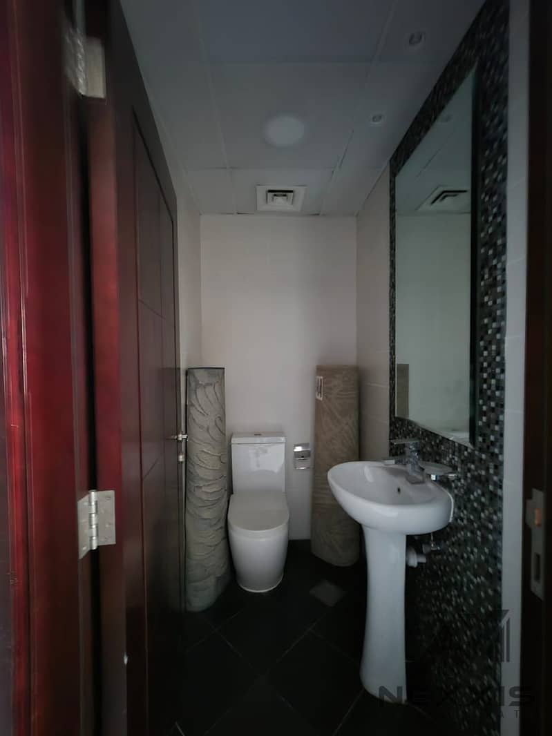 FULLY FURNISHED 2BHK ND CONVERTABLE TO 3BHK - Image 6