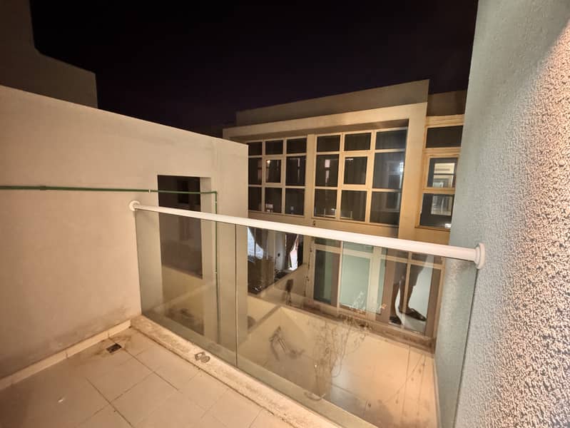 3BR| RR-M Extended| Open kitchen| B2B