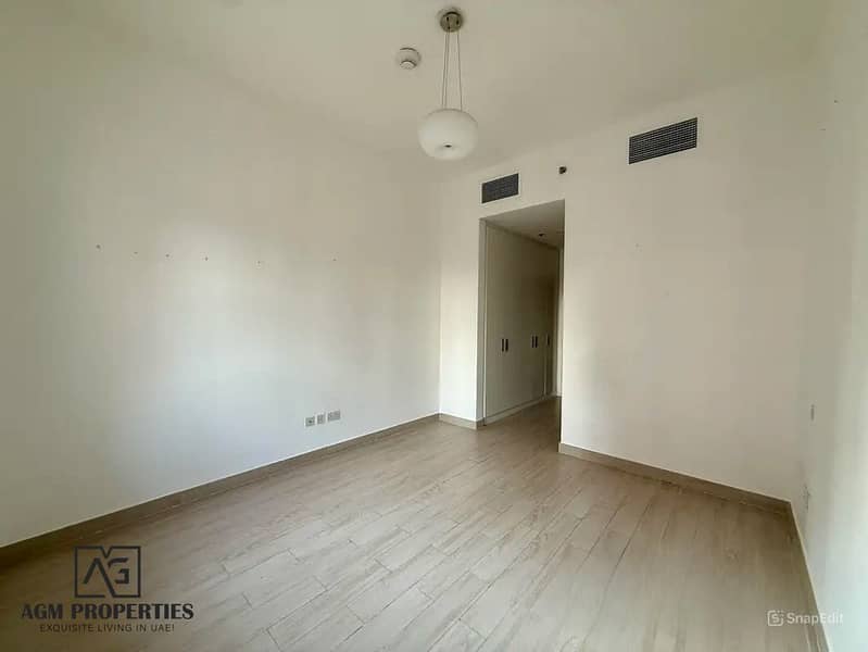 Vacant | Prime Location | Decent - Image 7